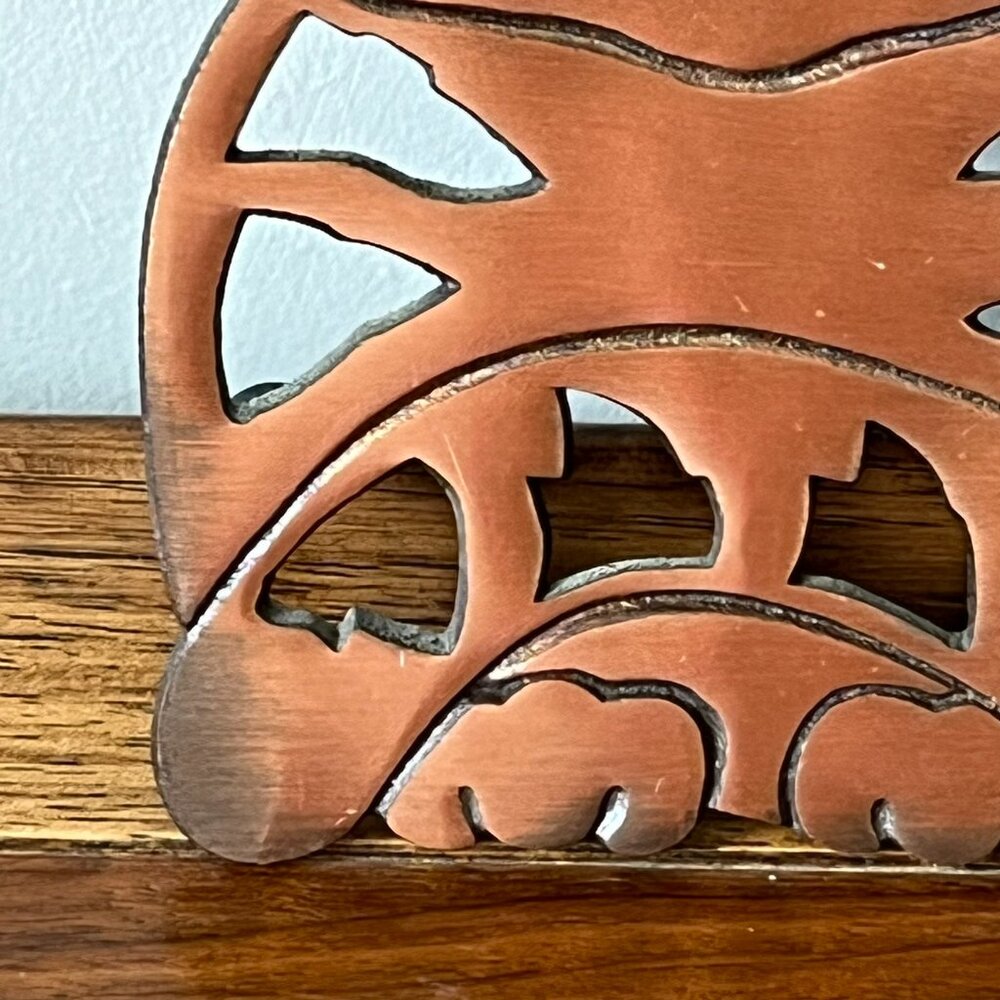 Vintage '90s ODI Cat Trivet Copper & Cast Iron Wall Hanging Hot Plate Farmhouse - Picture 9 of 11